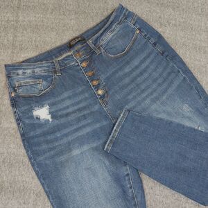 Judy Blue Women's Size 18W (36x28) Distressed Jeans w/Thermal Patch JB88307 MD-R